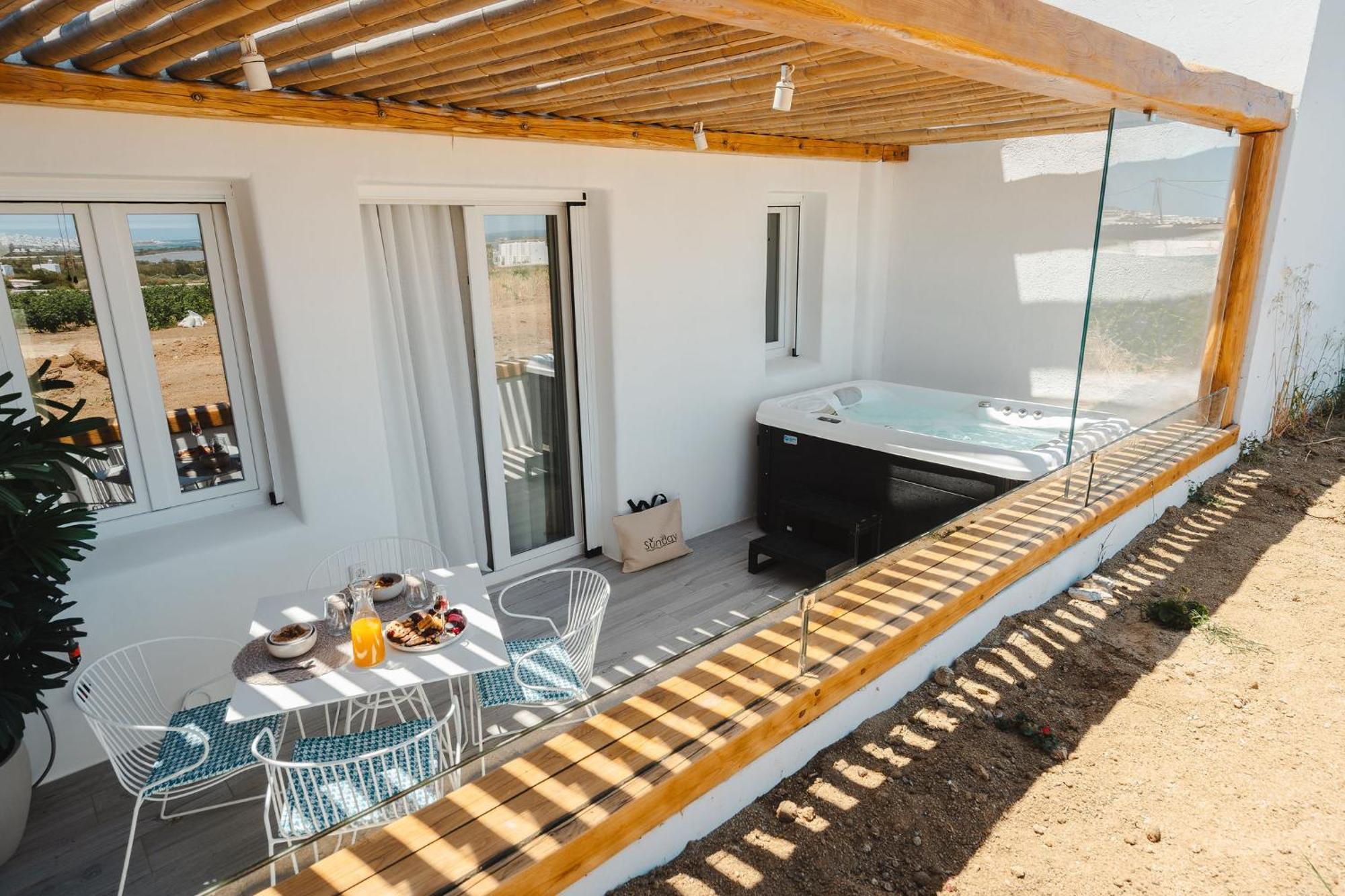Sunday Luxury Suites Айя-Анна Экстерьер фото